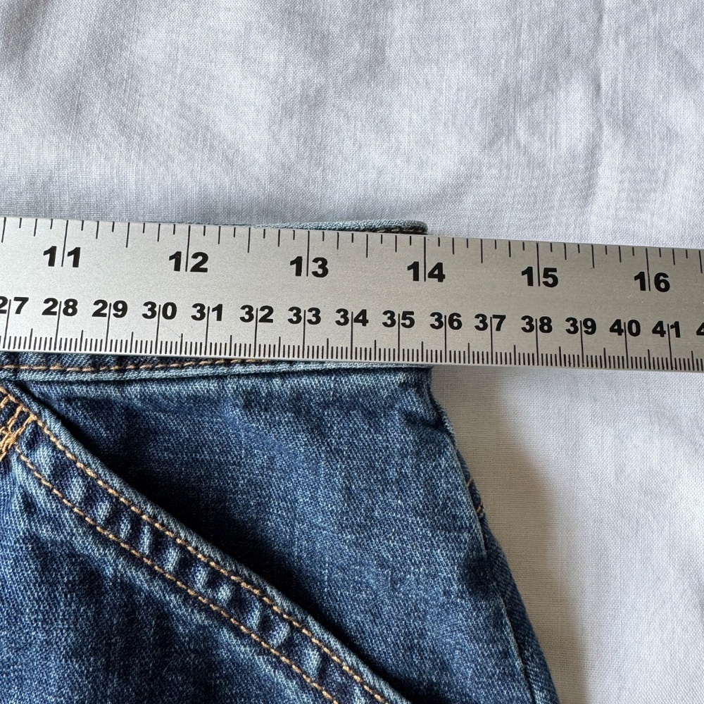 Vintage Y2K Old Navy Women's Denim Midi Jean Skirt Blue Size 16 Pockets 1/2 Slit - Picture 9 of 13